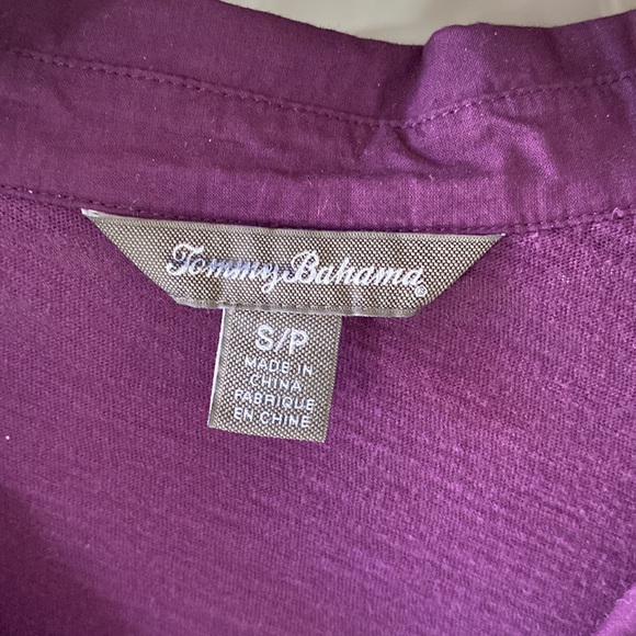Tommy Bahama 100 💯 soft cotton blouse long or 3/4” sleeve NWOT XS fits like sml - Picture 3 of 5